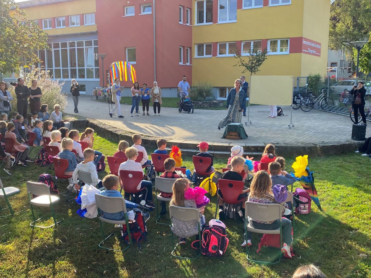 Schulanfangsbegrüßungsfeier an der Georg-Anton-Urlaub Grundschule